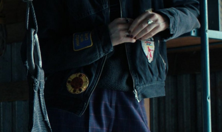 Plaid Checked Pants Worn by Maya Hawke as Robin Buckley Outfit Stranger Things TV Show