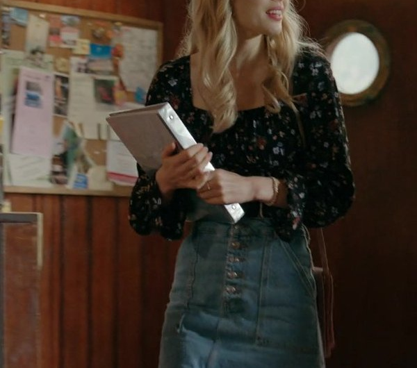 Light Blue Button Front Cotton Denim Skirt Worn by Sarah Dugdale as Lizzie