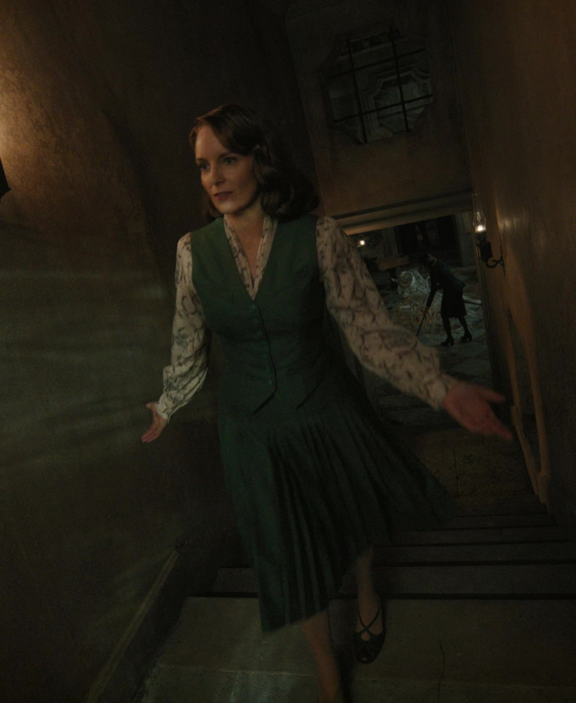 Emerald Green Button-Up Vest with Pleated Skirt of Tina Fey as Ariadne Oliver