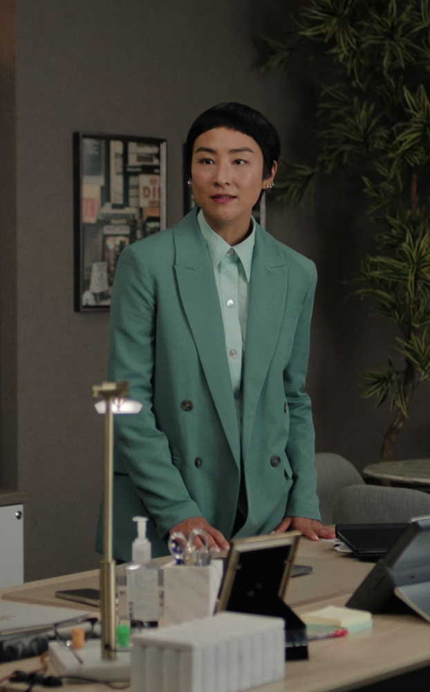 double-breasted straight-fit stretch linen-blend blazer - Greta Lee (Stella Bak) - The Morning Show TV Show