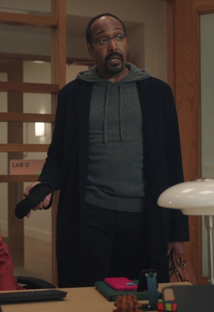 grey pullover hooded sweater - Jesse L. Martin (Professor Alec Mercer) - The Irrational TV Show