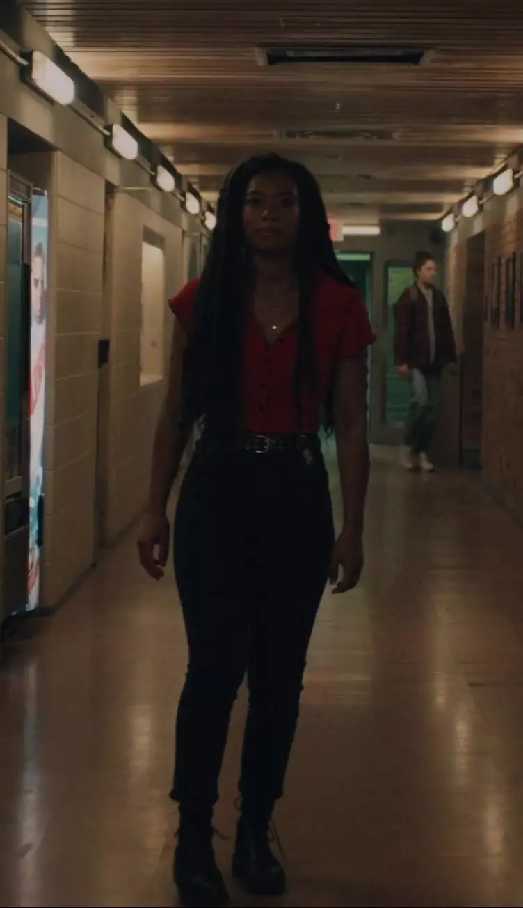 Worn on Gen V TV Show - High-Waisted Dark-Colored Jeans Worn by Jaz Sinclair as Marie Moreau