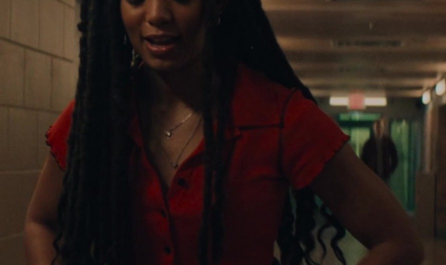 Statement Belt with a Metallic Design of Jaz Sinclair as Marie Moreau