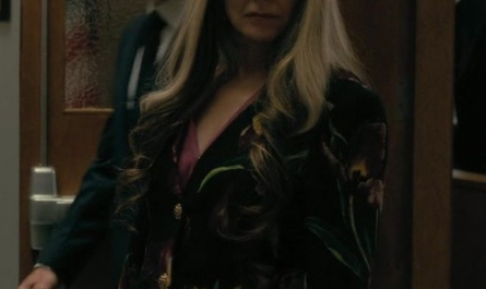 #1628 Wardrobe Item – The Fall of the House of Usher Season 1 Episode 1 (Timecode – H00M27S07)