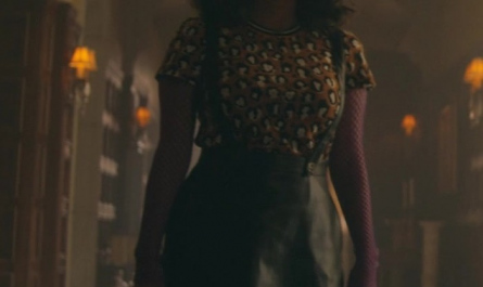 #1791 Wardrobe Item – Doom Patrol Season 4 Episode 8 (Timecode – H00M29S50)