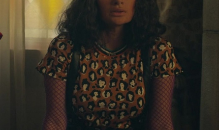 #1878 Wardrobe Item – Doom Patrol Season 4 Episode 8 (Timecode – H00M31S17)