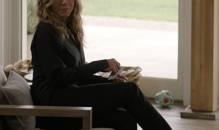 Black High Heel Sandals of Jennifer Aniston as Alexandra “Alex” Levy