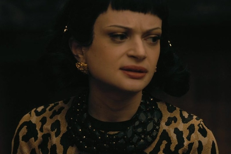Black Gemstone Bib Necklace Worn by Ruth Codd as Juno Usher