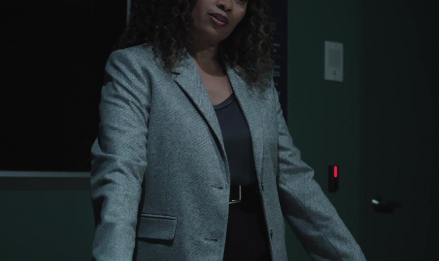 Grey Blazer Worn by Maahra Hill as Marisa