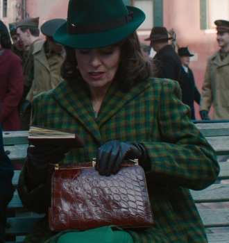 Worn on A Haunting in Venice (2023) Movie - Brown Crocodile-Embossed Leather Bag with Gold-Tone Clasp of Tina Fey as Ariadne Oliver