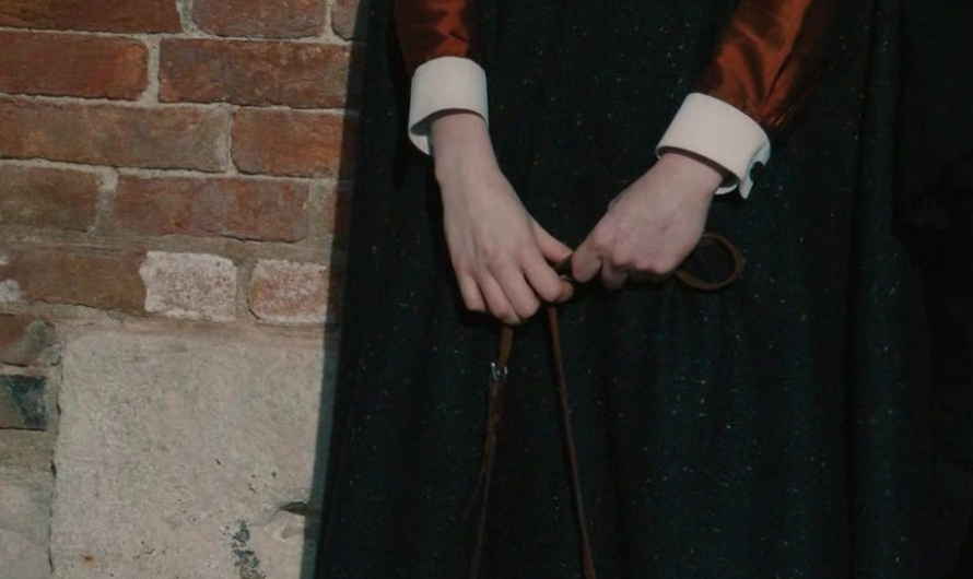 Elegant Black Cape Coat Worn by Emma Laird as Desdemona Holland