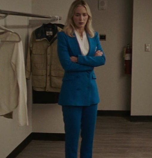 Vibrant Blue Double-Breasted Pant Suit of Emily Blunt as Liza Drake