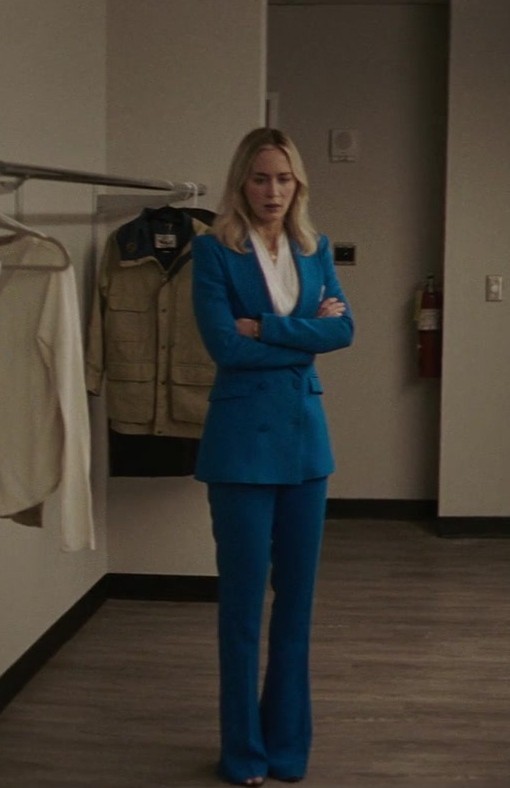 Worn on Pain Hustlers (2023) Movie - Vibrant Blue Double-Breasted Pant Suit of Emily Blunt as Liza Drake