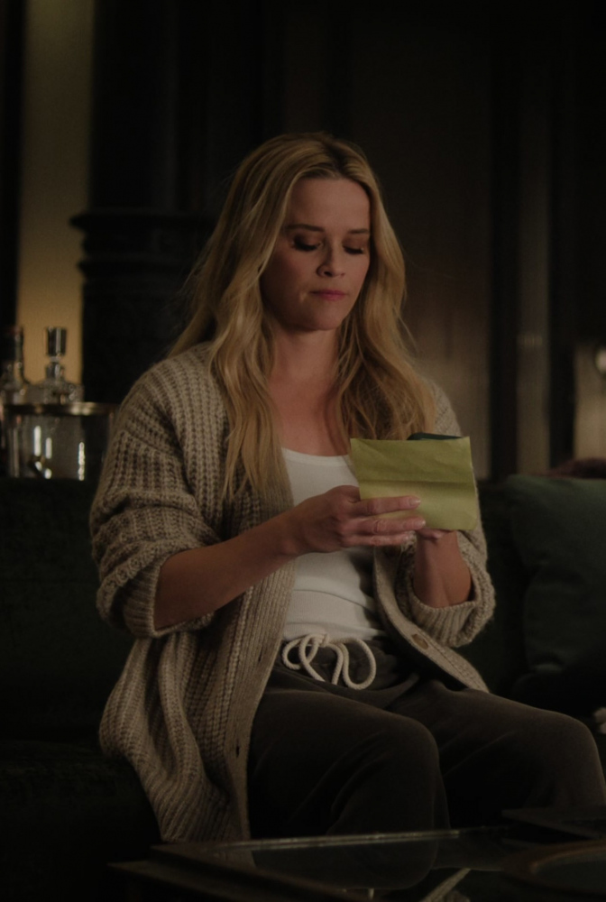 Chunky Taupe Open-Front Knit Cardigan of Reese Witherspoon as Bradley Jackson