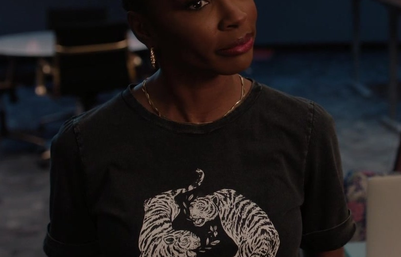 Tigers Print Tee of Shanola Hampton as Gabi Mosely