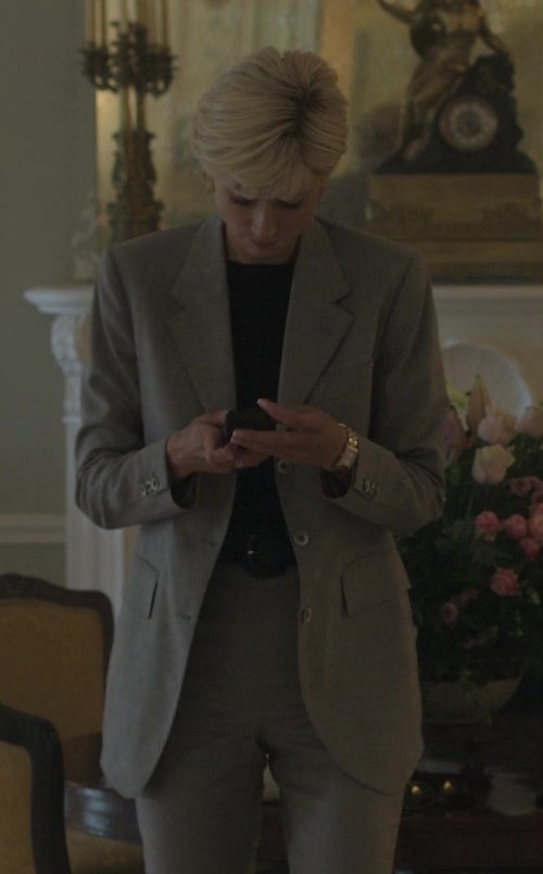 Grey Blazer and Pants Suit of Elizabeth Debicki as Princess Diana from The Crown TV Show