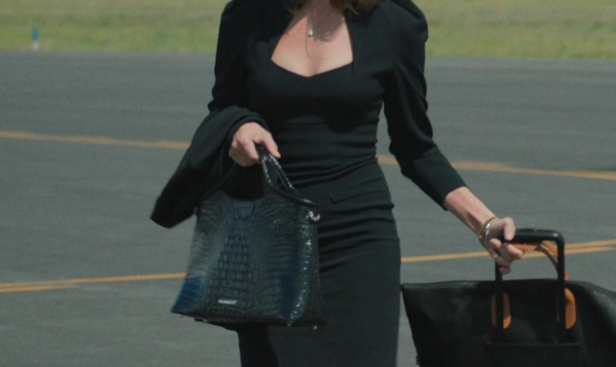 Black Long Sleeve Mini Dress of Dawn Olivieri as Sarah Atwood