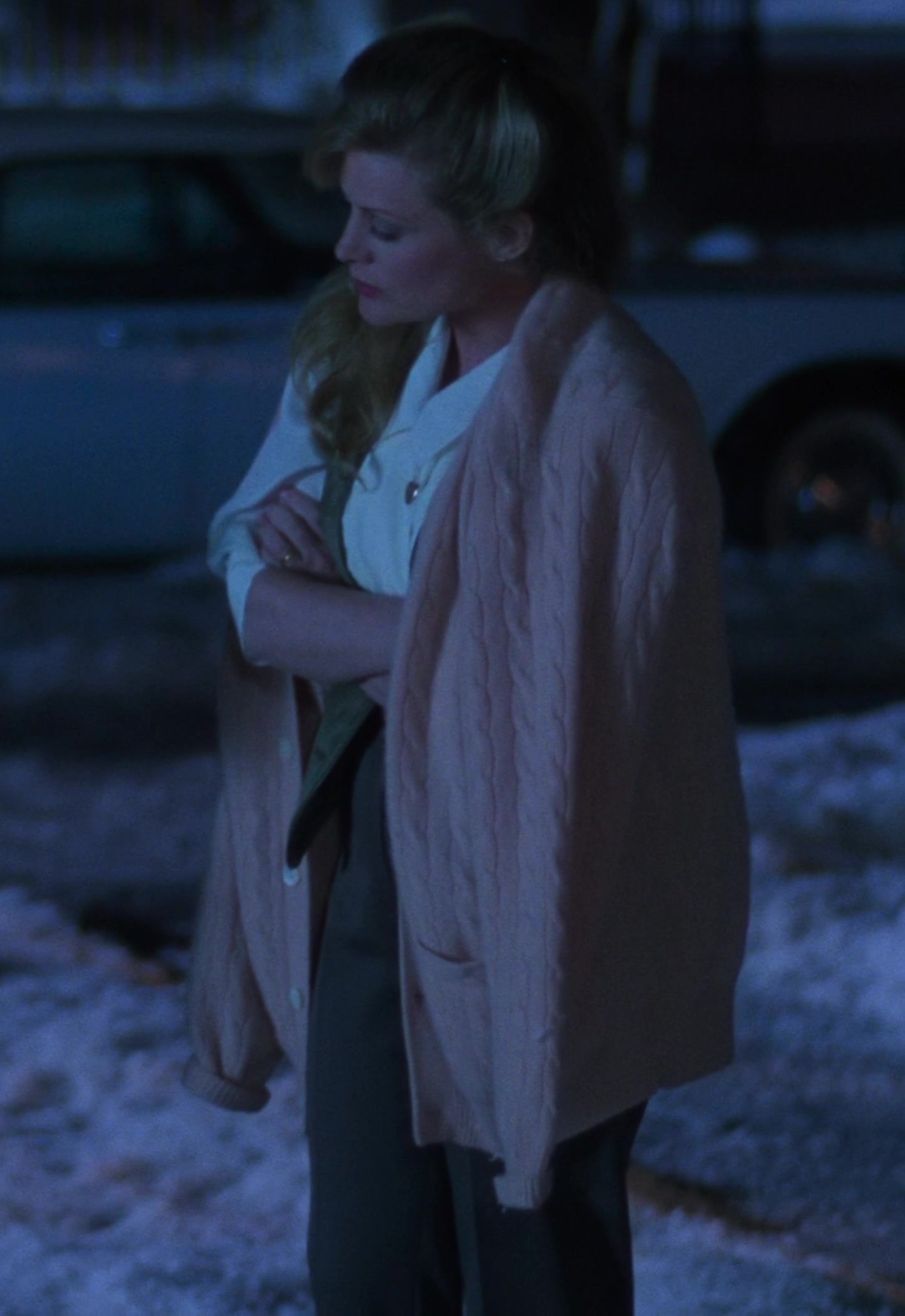 Worn on National Lampoon's Christmas Vacation (1989) Movie - Pink Knit Cardigan of Beverly D'Angelo as Ellen Griswold
