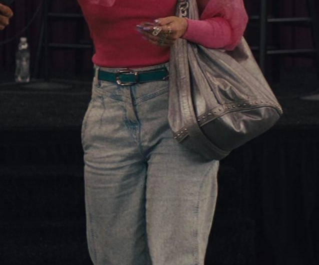 High-Waisted Light Wash Relaxed Fit Jeans Worn by Sandra Oh as Jenny Yum