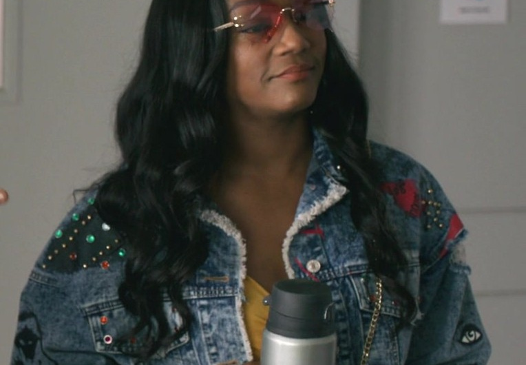 Embellished Patch Acid Wash Denim Jacket Worn by Tiffany Haddish as Verna