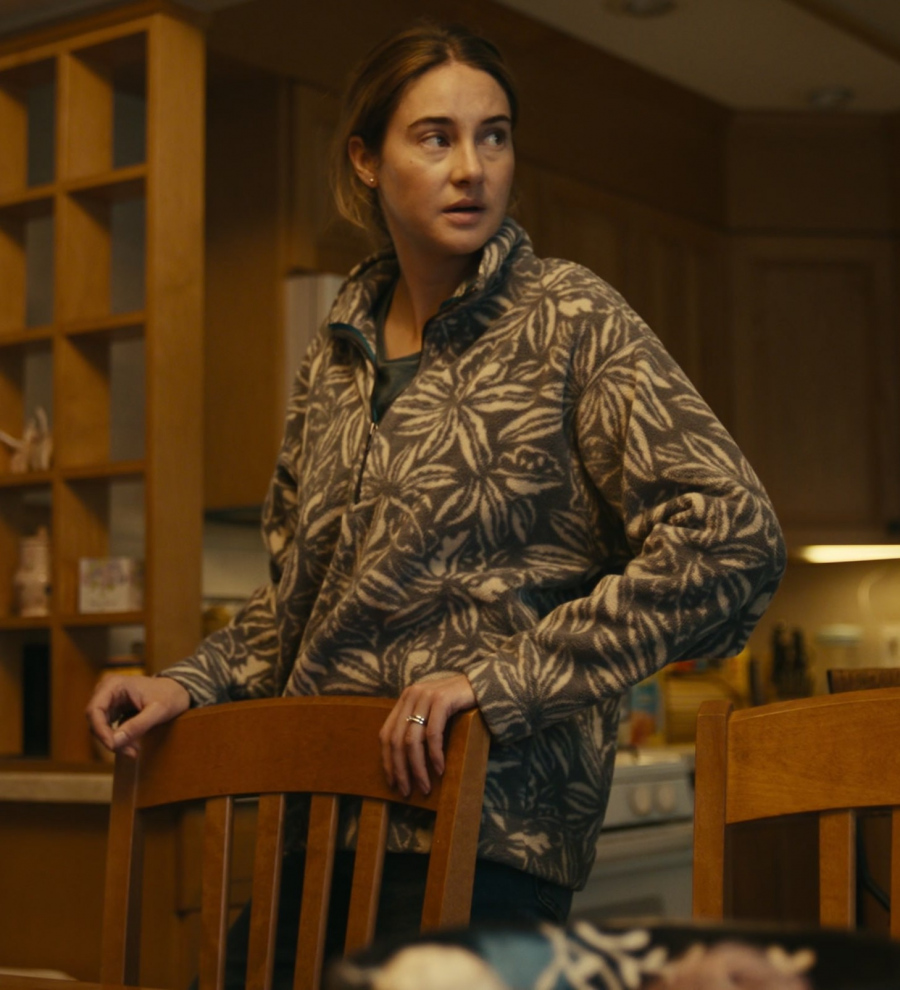 Hawaiian Floral Half-Zip Pullover Fleece Jacket Worn by Shailene Woodley as Caroline Gill from Dumb Money (2023) Movie