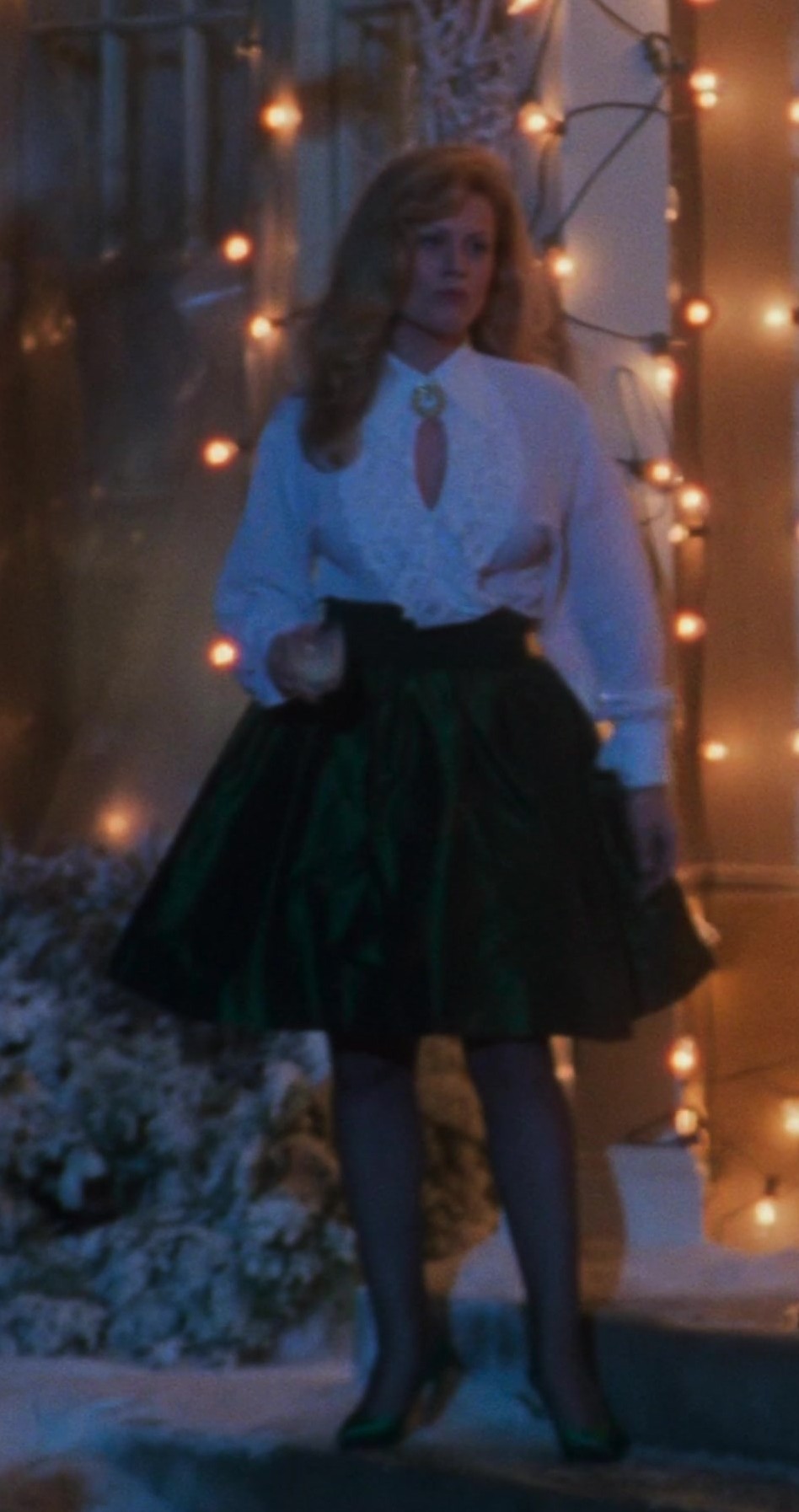 Worn on National Lampoon's Christmas Vacation (1989) Movie - Green High-Waist Voluminous Silhouette Midi Skirt Worn by Beverly D'Angelo as Ellen Griswold