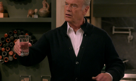 #495 – Frasier (2023) Season 1 Episode 6 (Timestamp – H00M08S14)