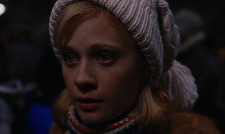 White Knit Beanie Hat Worn by Zooey Deschanel as Jovie