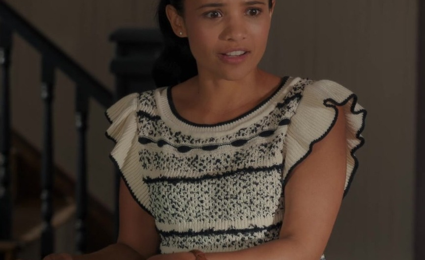 Black and White Textured Pattern Ruffle Sleeve Knit Top of Nikki Rodriguez as Jackie Howard