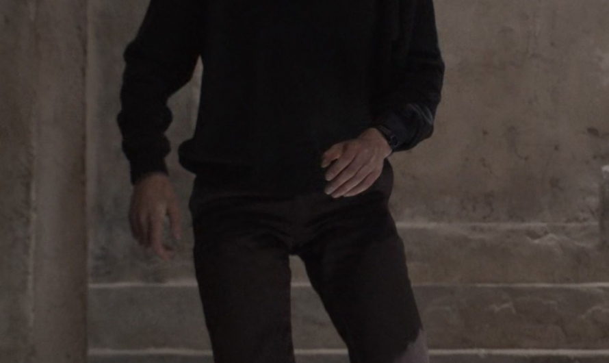 Brown Jeans of Emma Corrin as Darby Hart