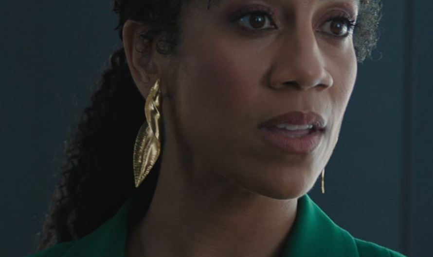 Gold Twisted Leaf Design Dangle Earrings of Dominique Tipper as Brenda Holland