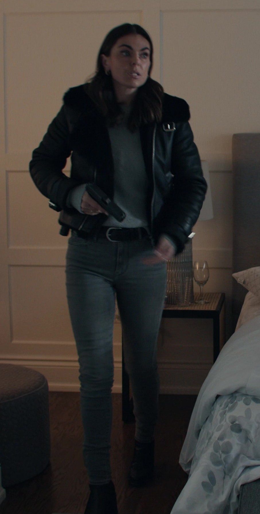 Worn on Reacher TV Show - Grey Skinny Jeans of Serinda Swan as Karla Dixon