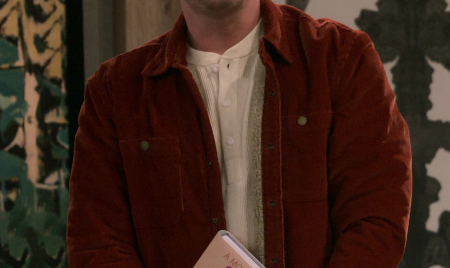 Sherpa-Lined Corduroy Shirt Jacket of Jack Cutmore-Scott as Frederick “Freddy” Crane
