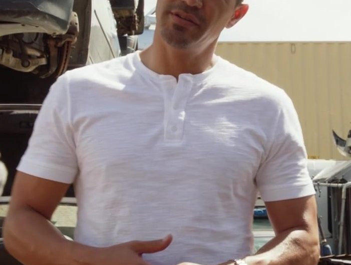 Casual Everyday White Henley Shirt Worn by Jay Hernandez as Thomas Magnum