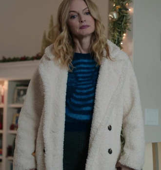 Worn on Best. Christmas. Ever! (2023) Movie - White Teddy Coat of Heather Graham as Charlotte Sanders
