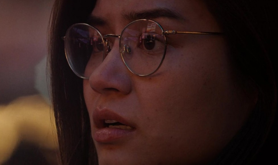 Round Frame Style Glasses of Kimi Rutledge as Maya Lerner