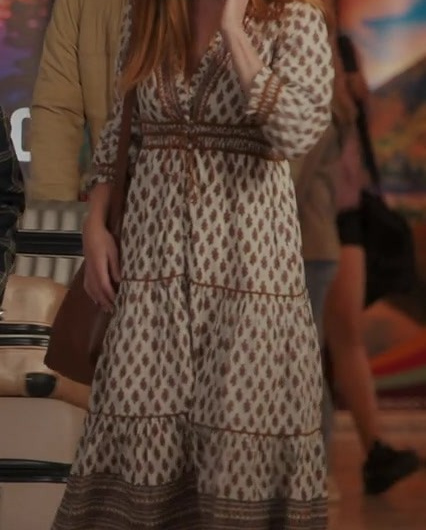 Boho-Chic Floral Print Maxi Dress of Sarah Rafferty as Dr. Katherine Walter