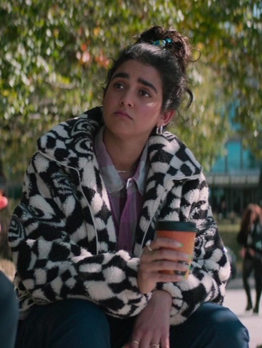 Worn on Cat Person (2023) Movie - Black and White Print Teddy Jacket of Geraldine Viswanathan as Taylor