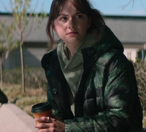 Botanical Leaf Print Puffer Jacket of Emilia Jones as Margot