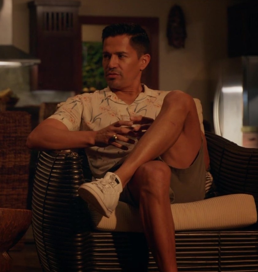 Worn on Magnum P.I. TV Show - White Leather Flat Sneakers of Jay Hernandez as Thomas Magnum