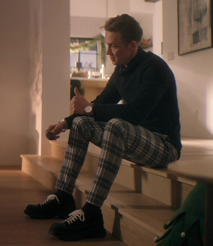 Worn on Family Switch (2023) Movie - Classic Plaid Checkered Slim Fit Trousers of Matthias Schweighöfer as Rolf
