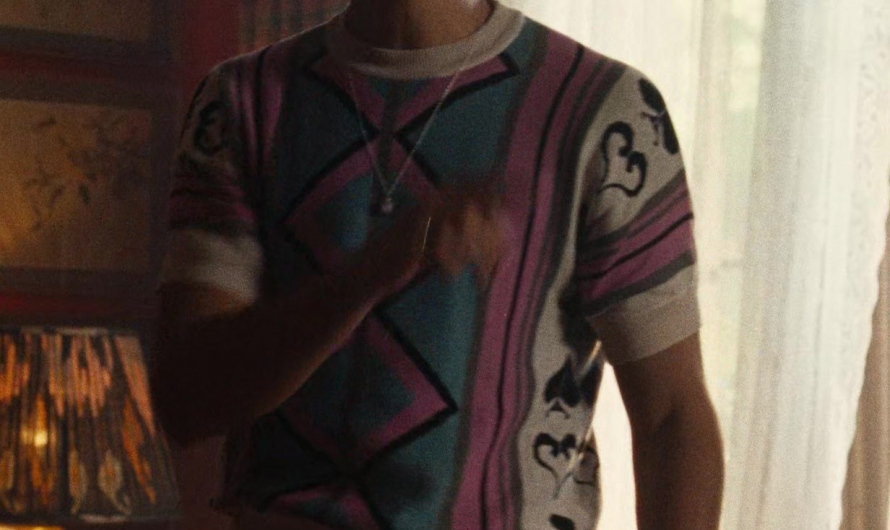 Geometric Print Short Sleeve Sweater of Archie Madekwe as Farleigh Start