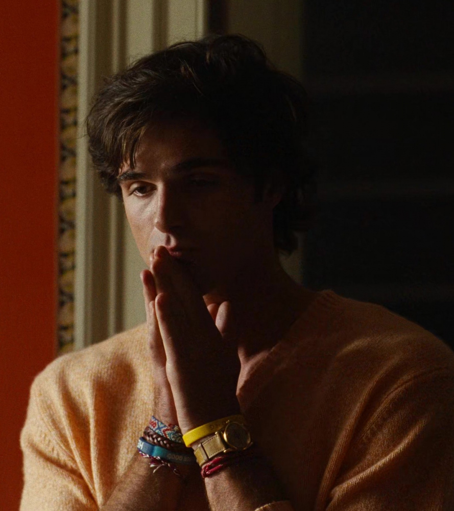 Yellow Gold Casual Watch of Jacob Elordi as Felix Catton