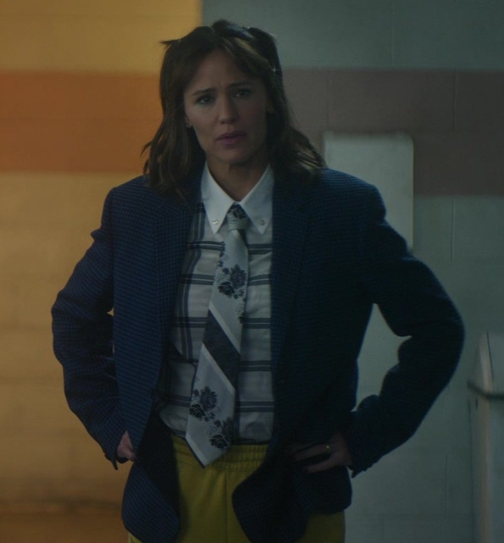 Worn on Family Switch (2023) Movie - Tailored Navy Blue Checkered Blazer Worn by Jennifer Garner as Jess
