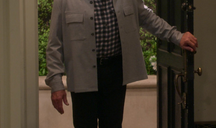 #486 – Frasier (2023) Season 1 Episode 9 (Timestamp – H00M08S05)