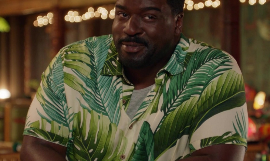 Exotic Palm Print Hawaiian Shirt of Stephen Hill as Theodore “T.C.” Calvin
