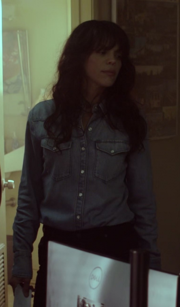 blue long sleeve chambray shirt - Vanessa Ferlito (Lorraine) - Bookie TV Show