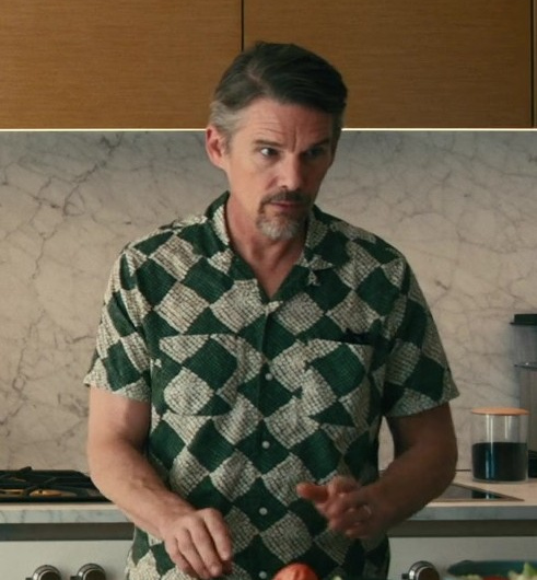 Short-Sleeve Slub Cotton Camp-Collar Shirt Worn by Ethan Hawke as Clay Sandford