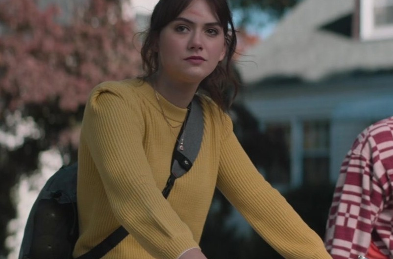 Yellow Ribbed Crew Neck Sweater Worn by Emilia Jones as Margot