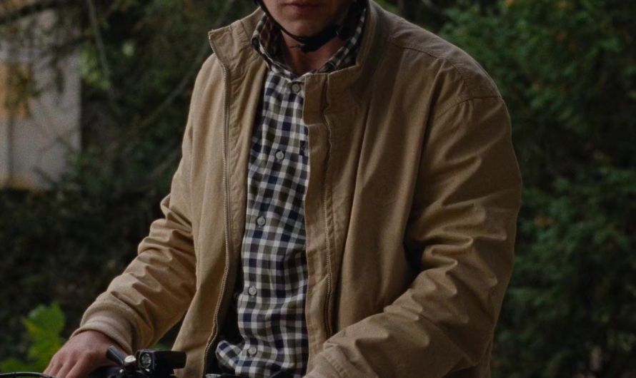 Classic Utility Jacket in Beige Worn by Barry Keoghan as Oliver Quick
